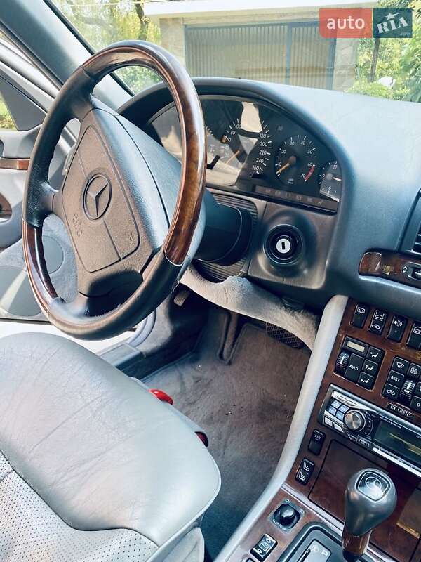 Седан Mercedes-Benz S-Class 1997 в Умані
