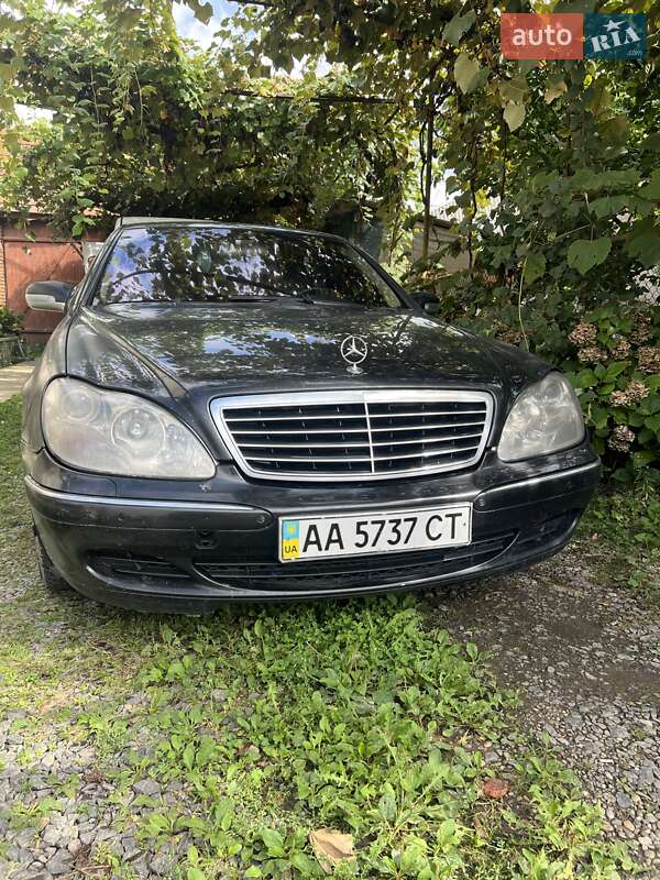 Седан Mercedes-Benz S-Class 2003 в Іршаві