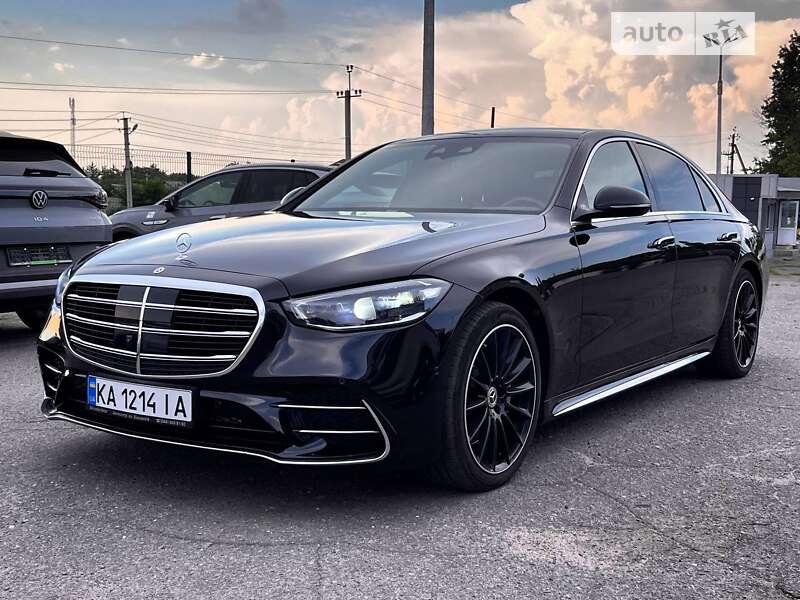 Седан Mercedes-Benz S-Class 2022 в 