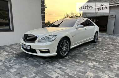 Седан Mercedes-Benz S-Class 2010 в Черновцах