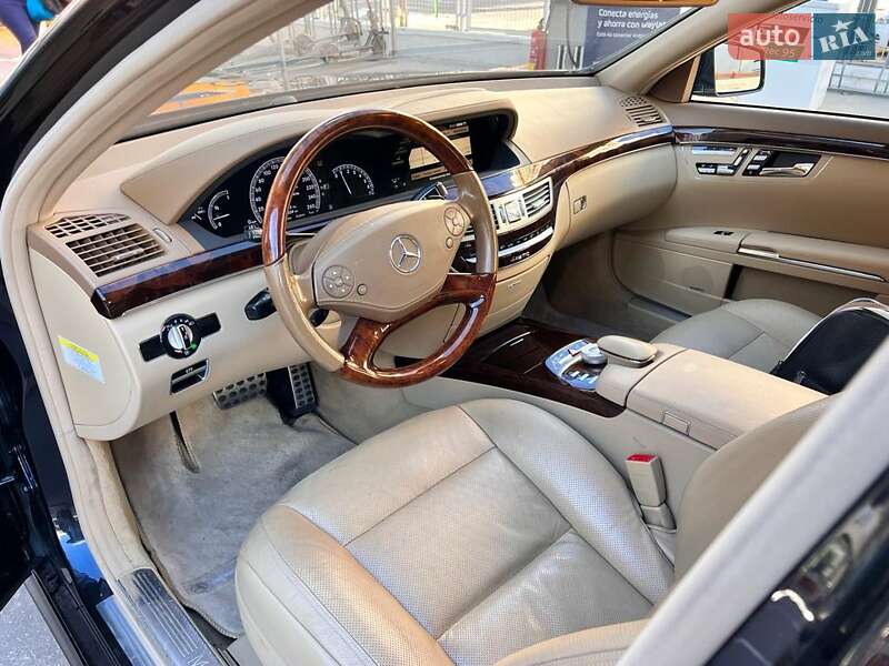 Седан Mercedes-Benz S-Class 2010 в Одессе