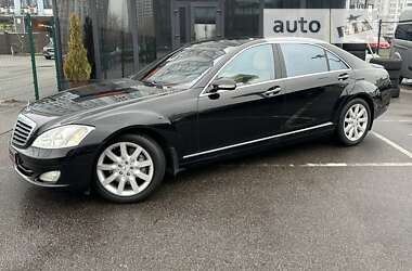 Седан Mercedes-Benz S-Class 2006 в Киеве