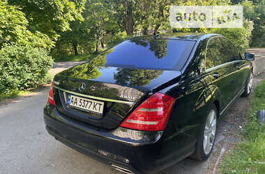 Седан Mercedes-Benz S-Class 2010 в Киеве