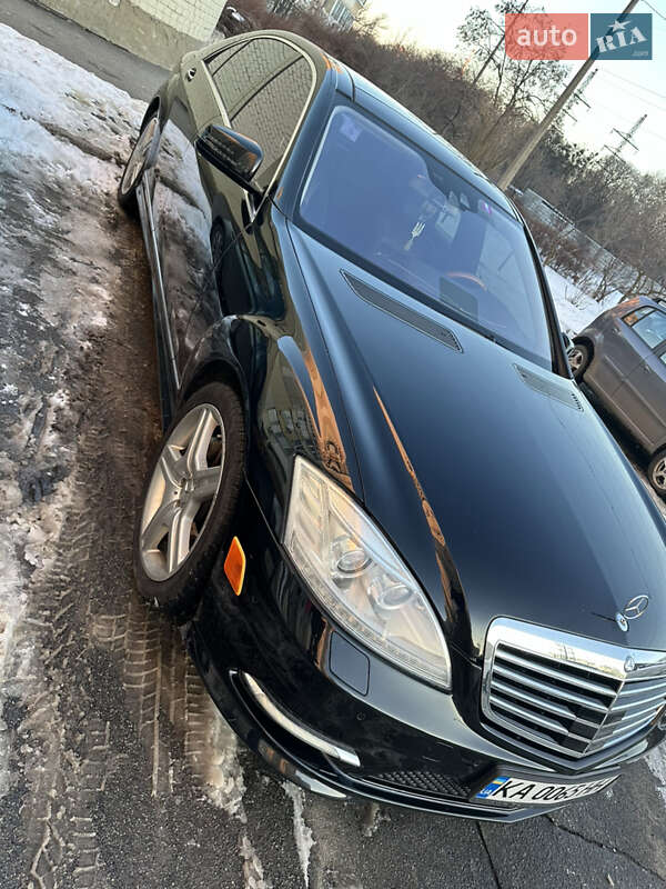 Седан Mercedes-Benz S-Class 2010 в Киеве