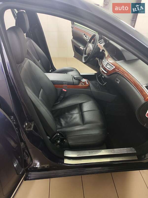 Седан Mercedes-Benz S-Class 2007 в Івано-Франківську