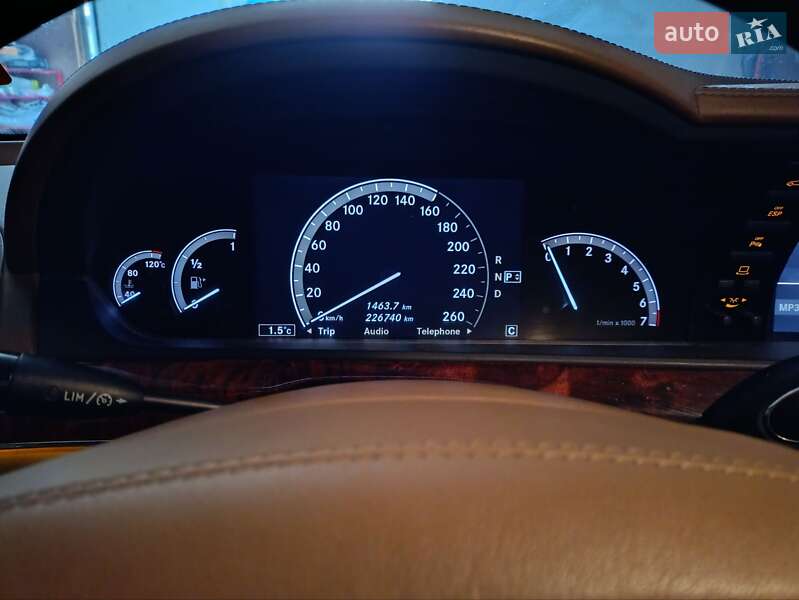 Седан Mercedes-Benz S-Class 2006 в Киеве