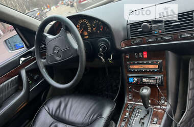 Седан Mercedes-Benz S-Class 1997 в 