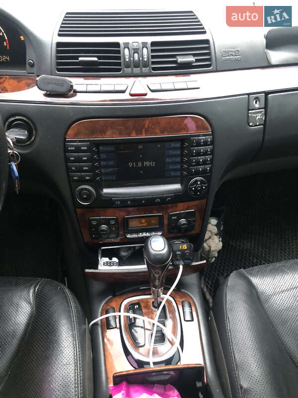 Седан Mercedes-Benz S-Class 2003 в Измаиле