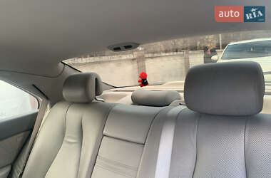 Седан Mercedes-Benz S-Class 2005 в 