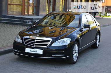 Седан Mercedes-Benz S-Class 2012 в Луцке