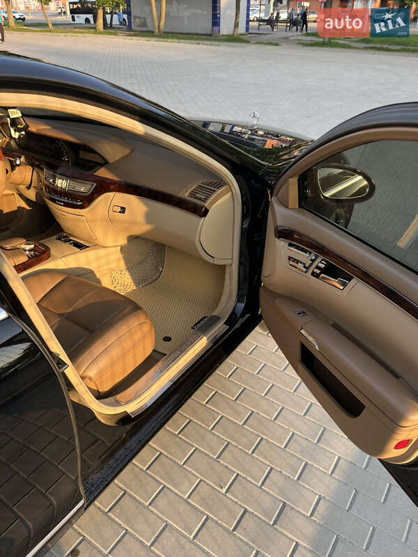 Седан Mercedes-Benz S-Class 2007 в Білій Церкві
