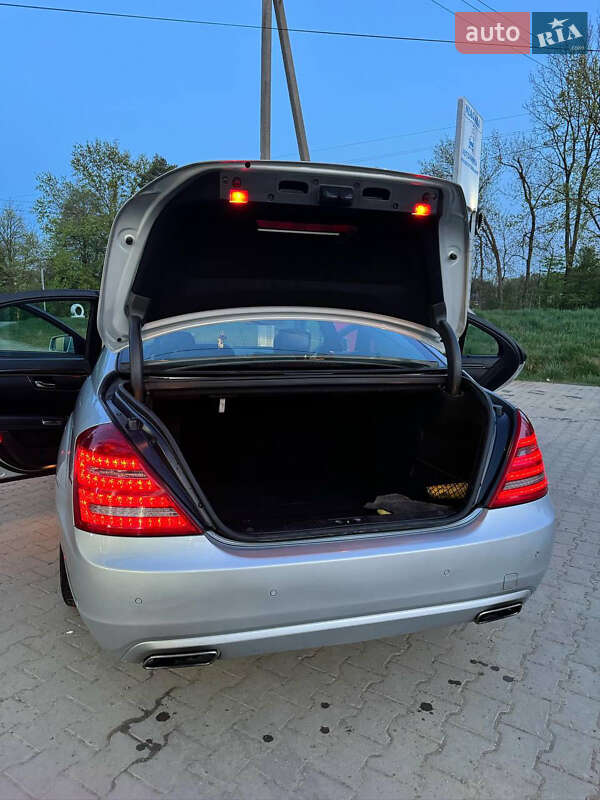 Седан Mercedes-Benz S-Class 2010 в Чернівцях фото 14 Седан Mercedes-Benz S-Class 2010 в Чернівцях