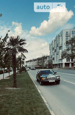 Седан Mercedes-Benz S-Class 1988 в Ужгороде