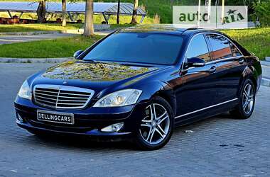 Седан Mercedes-Benz S-Class 2007 в Ровно