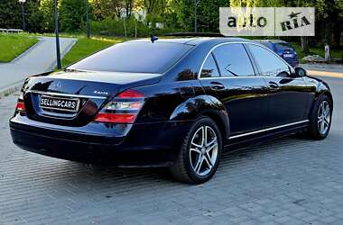 Седан Mercedes-Benz S-Class 2007 в Ровно