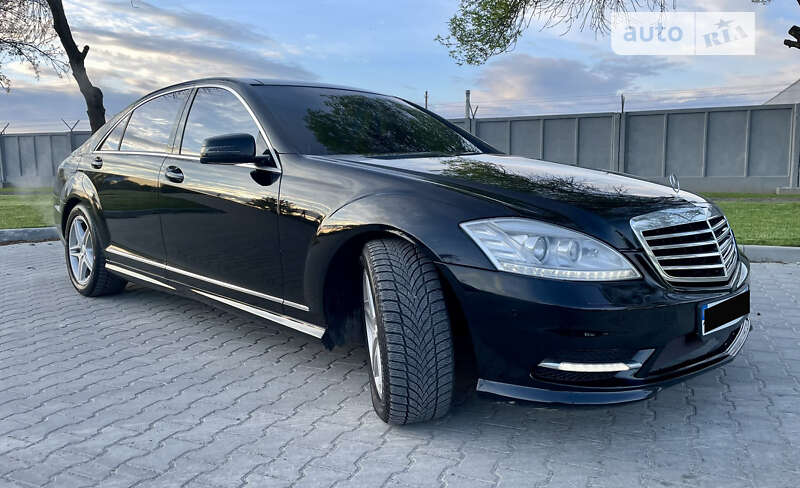 Mercedes-Benz S-Class 2008