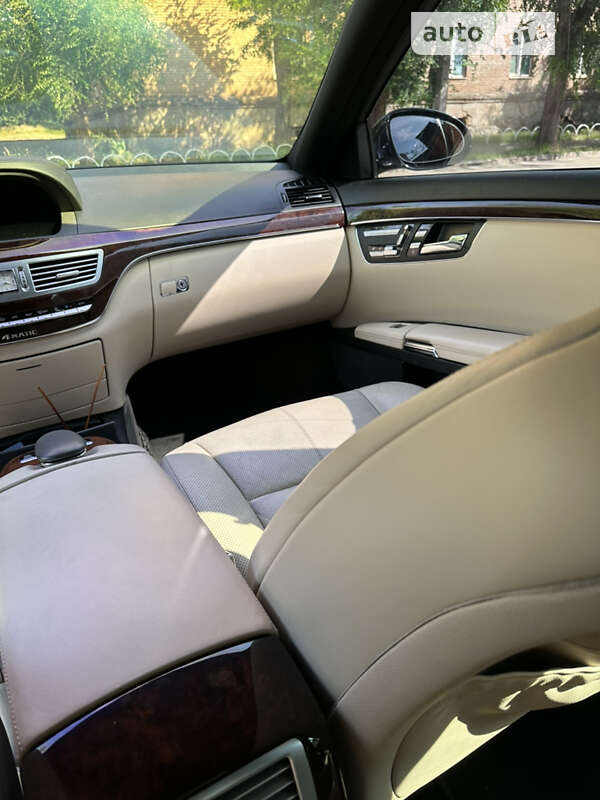 Седан Mercedes-Benz S-Class 2007 в Кривом Роге фото 15 Седан Mercedes-Benz S-Class 2007 в Кривом Роге