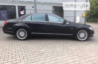 Седан Mercedes-Benz S-Class 2011 в Коломиї