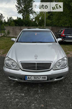 Седан Mercedes-Benz S-Class 2000 в Нововолынске