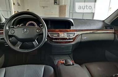 Седан Mercedes-Benz S-Class 2007 в Прилуках