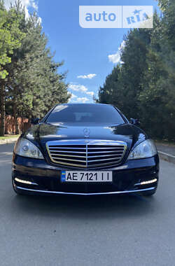 Седан Mercedes-Benz S-Class 2006 в Днепре