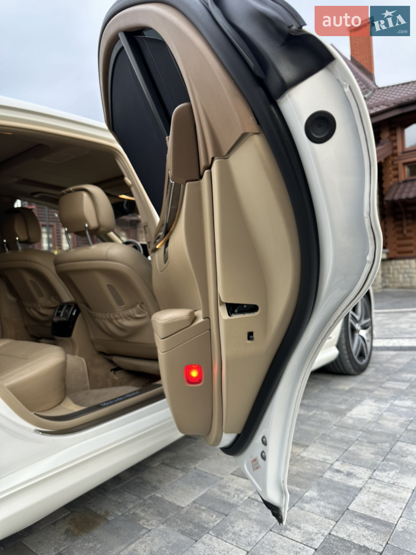 2013 Mercedes-Benz S-klasse - мініатюра 12