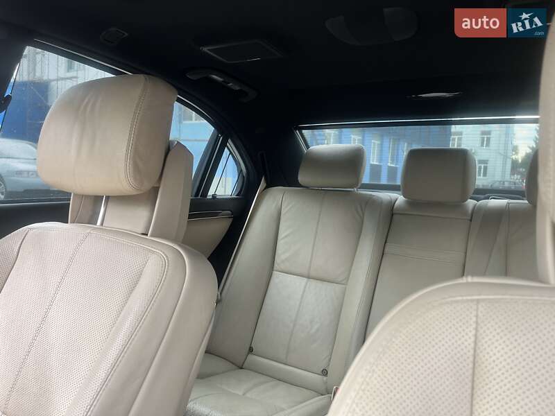Седан Mercedes-Benz S-Class 2008 в Ровно