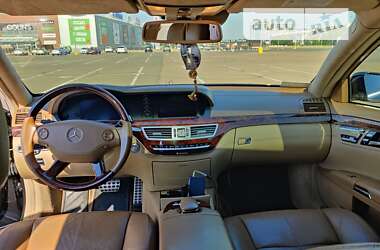 Седан Mercedes-Benz S-Class 2006 в 