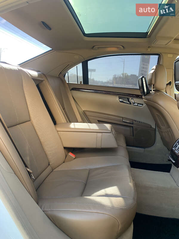 Седан Mercedes-Benz S-Class 2007 в Киеве