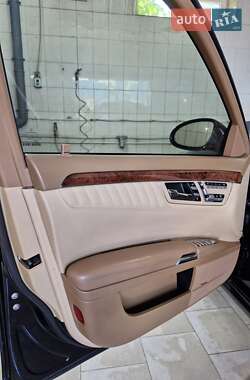 Седан Mercedes-Benz S-Class 2008 в Кривому Розі