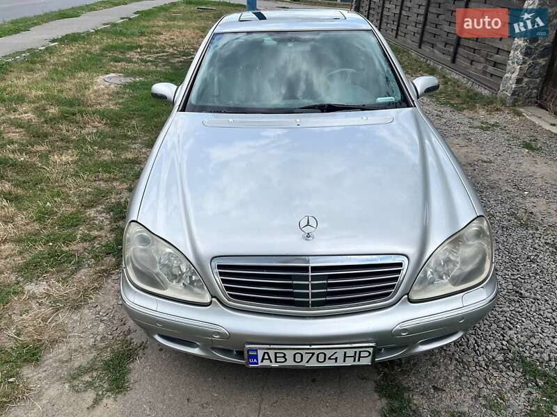 Седан Mercedes-Benz S-Class 1999 в Тростянце