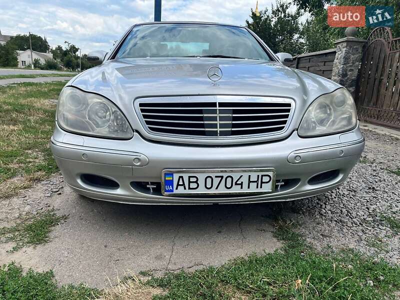 Седан Mercedes-Benz S-Class 1999 в Тростянце