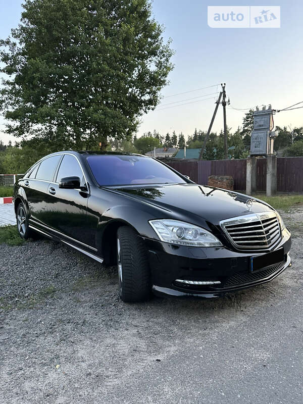 Седан Mercedes-Benz S-Class 2010 в Киеве