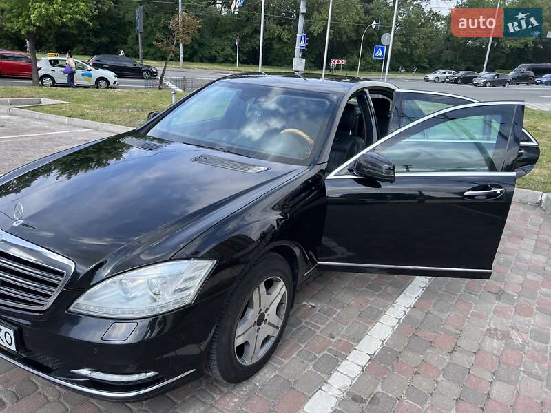 Седан Mercedes-Benz S-Class 2010 в Киеве