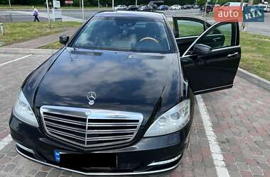 Седан Mercedes-Benz S-Class 2010 в 