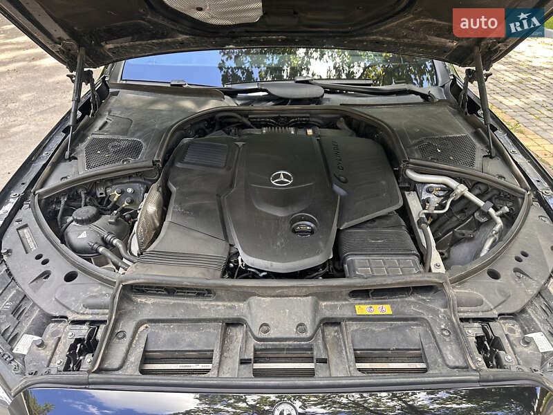 Седан Mercedes-Benz S-Class 2021 в Виннице