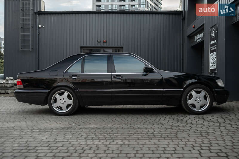 Mercedes-Benz S-Class 1997