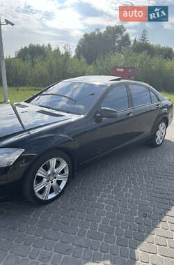 Седан Mercedes-Benz S-Class 2011 в 
