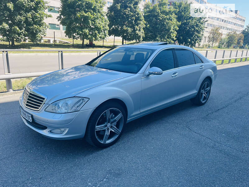 Седан Mercedes-Benz S-Class 2008 в Броварах