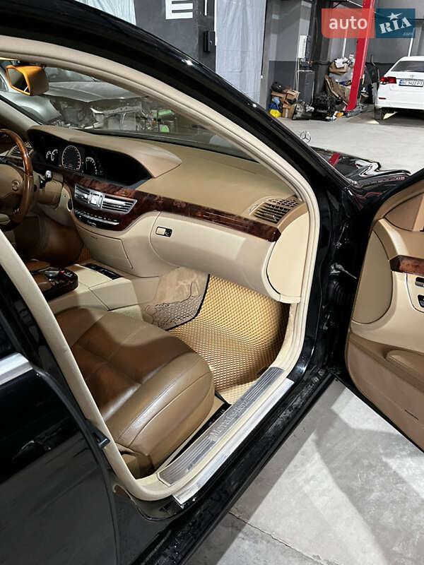 Седан Mercedes-Benz S-Class 2008 в Львове