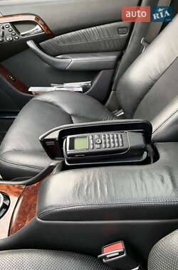Седан Mercedes-Benz S-Class 2005 в 