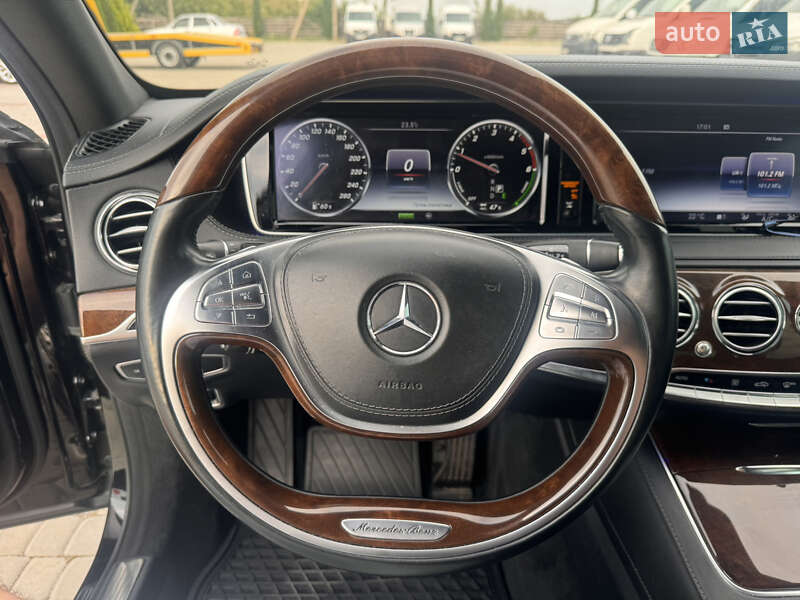 Седан Mercedes-Benz S-Class 2016 в Старокостянтинові
