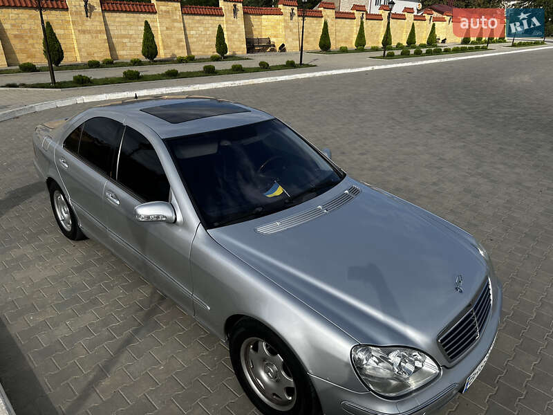 Седан Mercedes-Benz S-Class 2001 в Измаиле