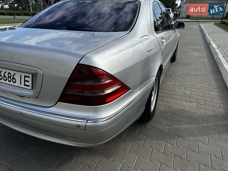 Седан Mercedes-Benz S-Class 2001 в Измаиле