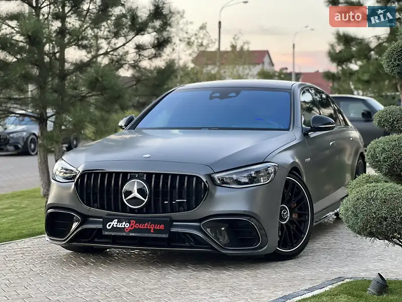 Mercedes-Benz S-Class