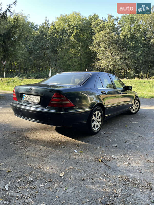 Седан Mercedes-Benz S-Class 2000 в Горохове