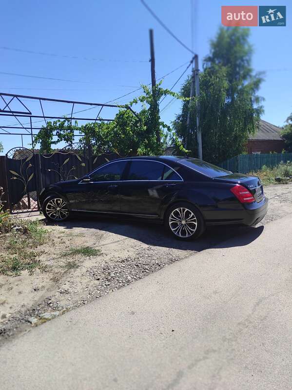 Седан Mercedes-Benz S-Class 2008 в Первомайске