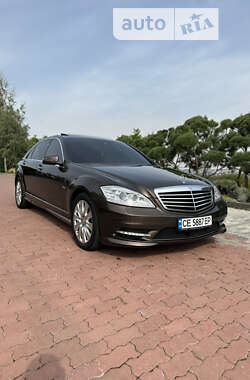 Седан Mercedes-Benz S-Class 2011 в Чернівцях