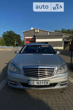 Седан Mercedes-Benz S-Class 2010 в Черновцах