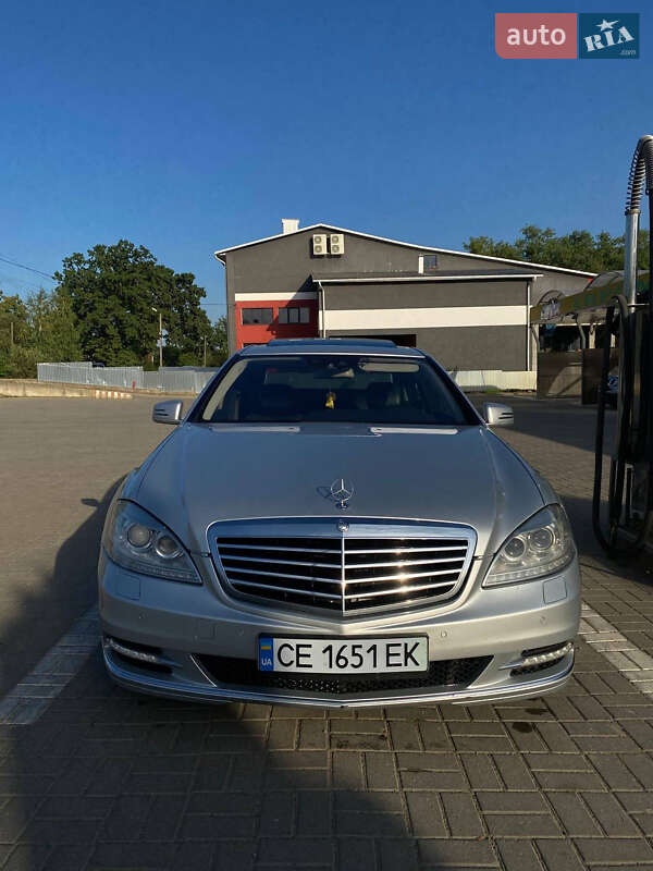 Седан Mercedes-Benz S-Class 2010 в Черновцах